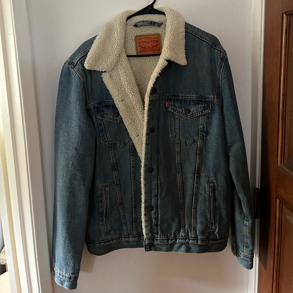 Men’s Levi’s Sherpa Lined Denim Jacket